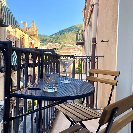 La Casa Dell'artemisia * Cefalù